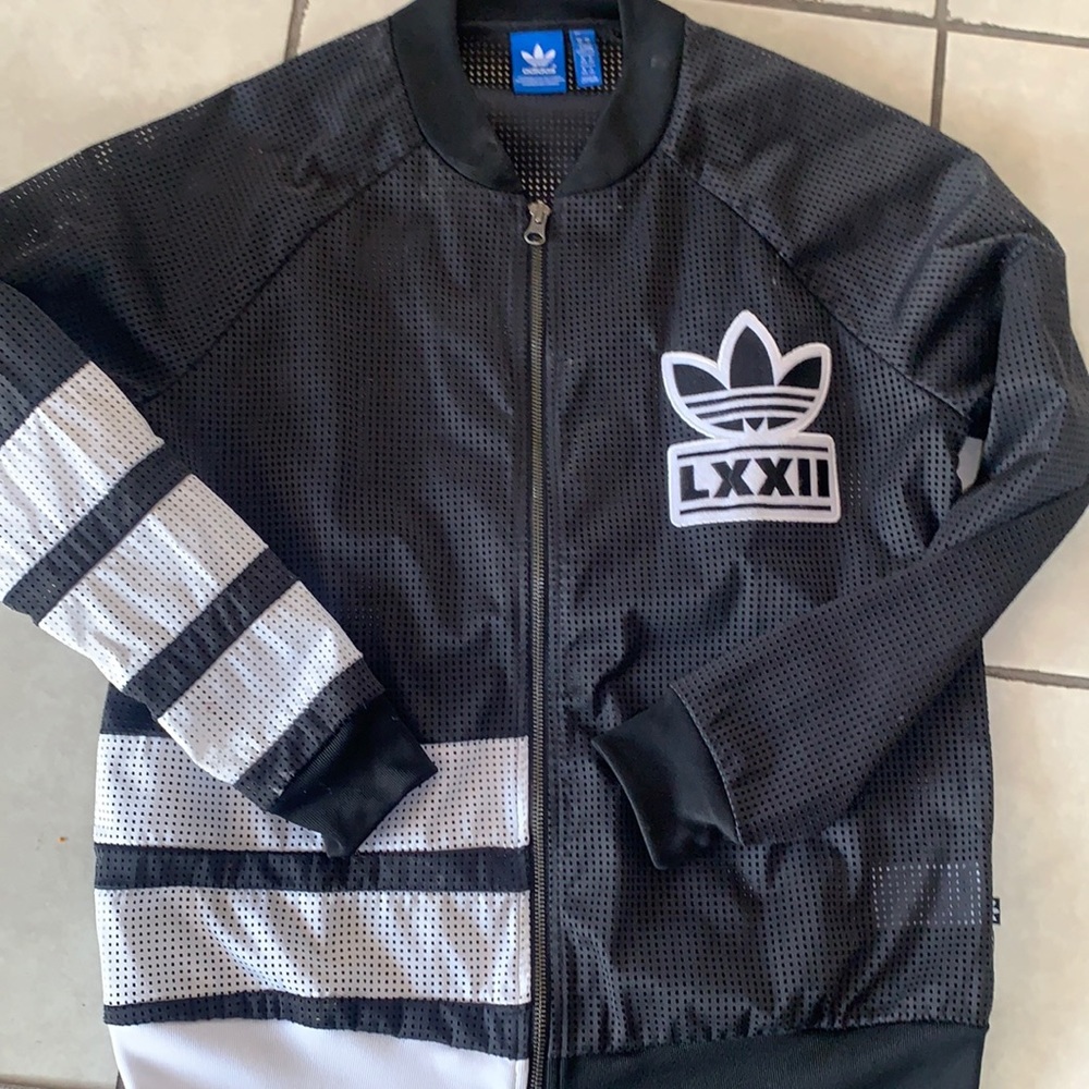Adidas knitted jacket size large